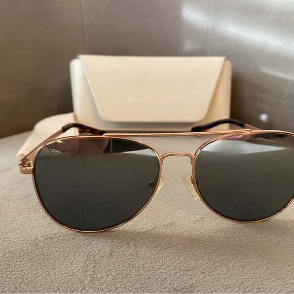 Michael Kors gold framed aviator polarized sunglasses 110882 140 3P - Picture 4 of 4